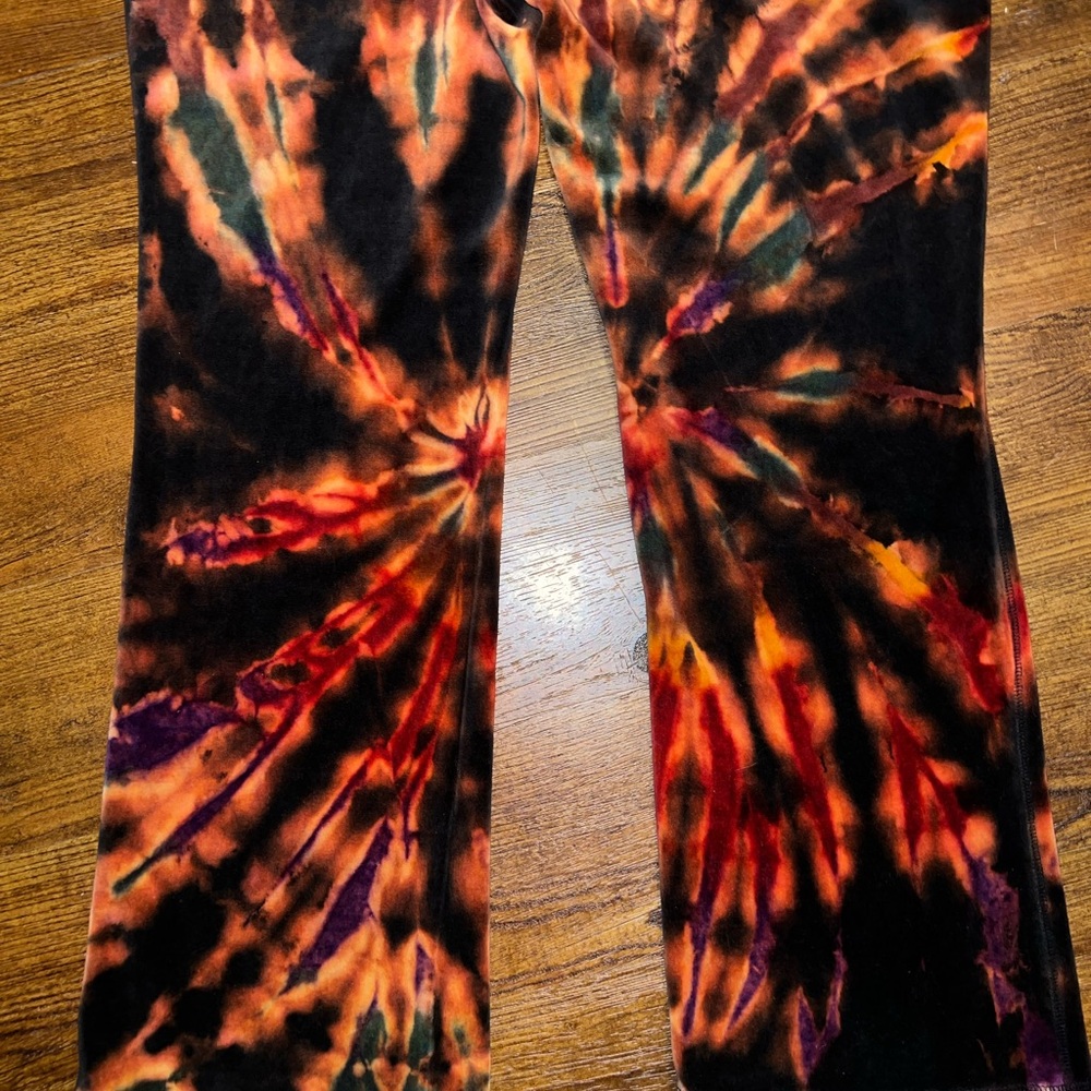 Old Navy Black Velvet with Orange Tie-Dye Flared Drawstring Lounge Pants Size L - Picture 4 of 15